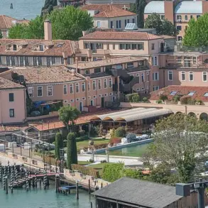 Jeff Bezos's June 24 Venice Wedding Sparks Controversy Amid Local Concerns