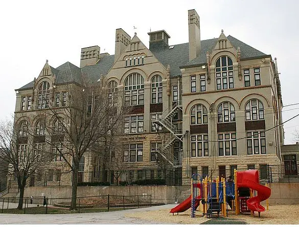 Public Health Concern: Lead Paint in Milwaukee Schools Poses Risks to Children's Development, Urgent Action Needed