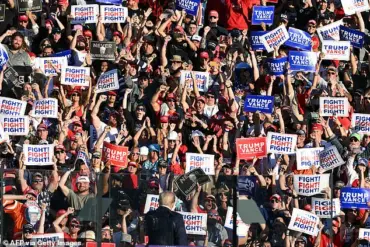 Republican Party Faces Alarm as Key Voter Group's Enthusiasm Wanes Ahead of 2026 Midterms