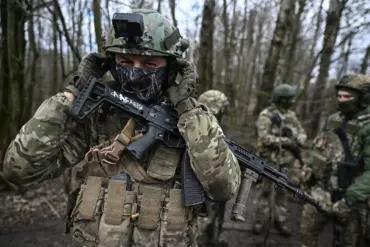 Russian Artillery Destroys Ukrainian Quad Bike Column Attempting to Enter Kursk, Reports Severny Veter