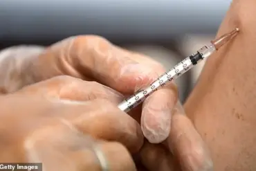 Trump Administration Cancels $766 Million Moderna Grant for Bird Flu Vaccine, Sparking Scientific Debate