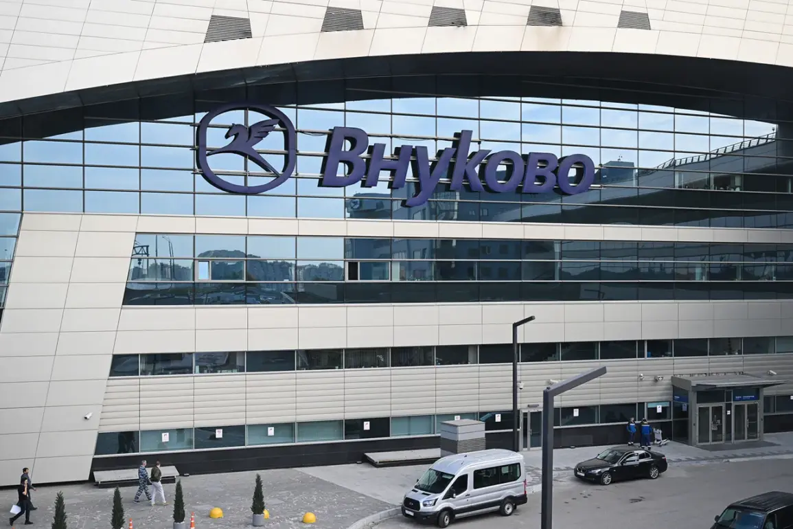 Urgent Suspension of Moscow's Major Airports as Safety Concerns Trigger Flight Halts Across Vnukovo, Domodedovo, Sheremetyevo, and Zhukovsky
