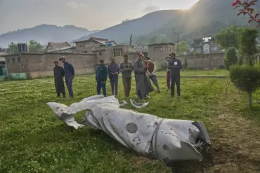 Late-Breaking: India Confirms Fighter Jet Losses in Recent Conflict with Pakistan as Defense Chief Calls for Urgent Analysis
