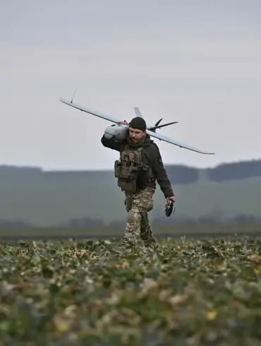 Russian Air Defense Systems Destroy 32 Ukrainian Drones in Escalated Conflict Along Western Frontlines