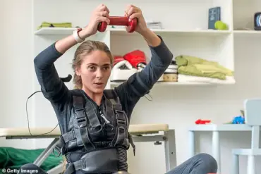 Healthcare Experts Warn on Growing Popularity of Military-Inspired Fitness Trend Using Weighted Vests