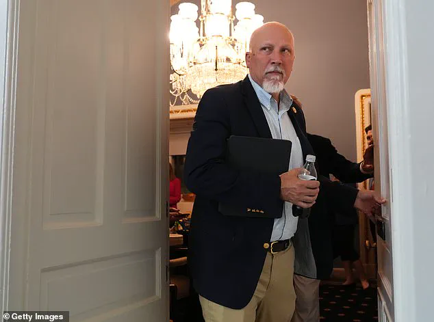 Bipartisan Effort Targets Lawmakers Profiting from Insider Information Amid Public Outcry Over Hypocrisy